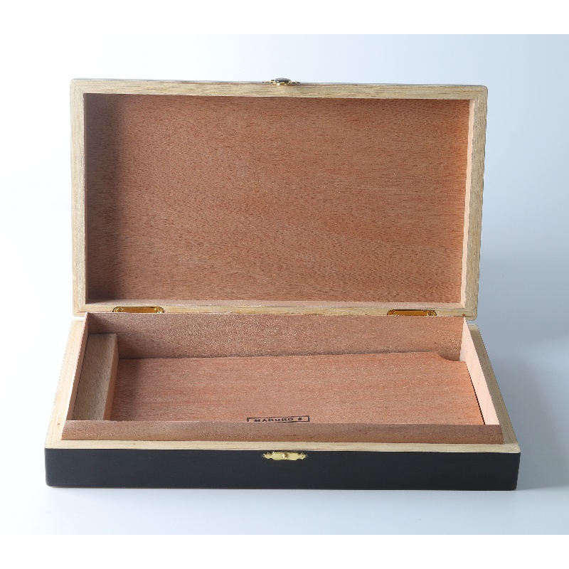 صندوق خشب الأرز للسيجار هوميدو - مراجعة Home Fragrance Maple Walnut وسعره