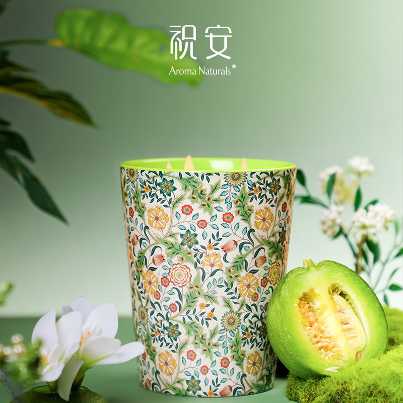 شمعة معطرة من سلسلة الفنانين أ - مراجعة Home Fragrance Luxury وسعره